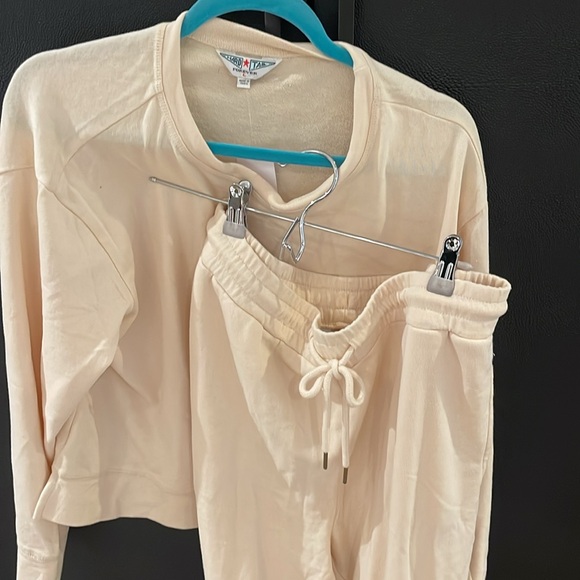 Hard tail French terry jogger set - Picture 2 of 6